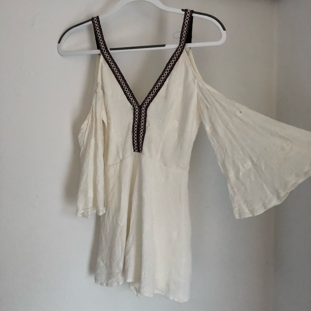 Ruby & Jenna Cut-Out Shoulder Summer White Romper - image 1